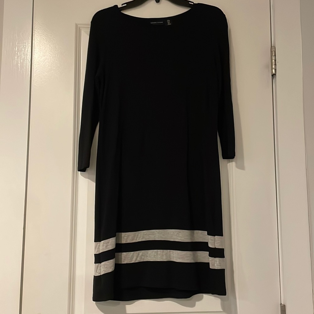 Adrienne Vittadini black dress with grey stripes